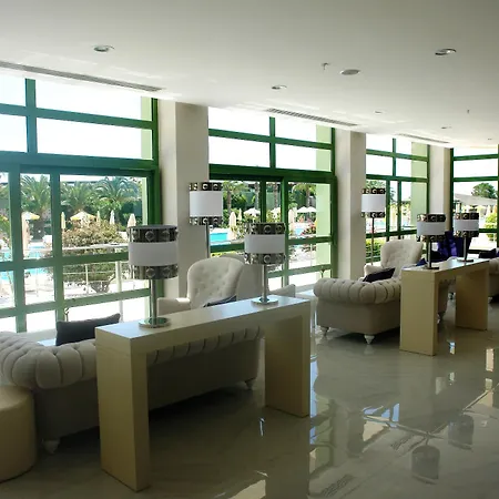 אתר נופש Vonresort Elite & Aqua 5*