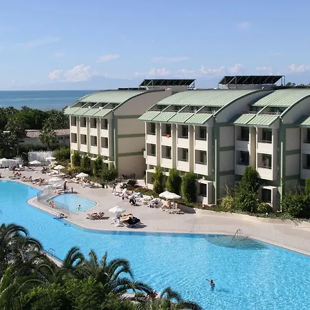 אתר נופש Vonresort Elite & Aqua